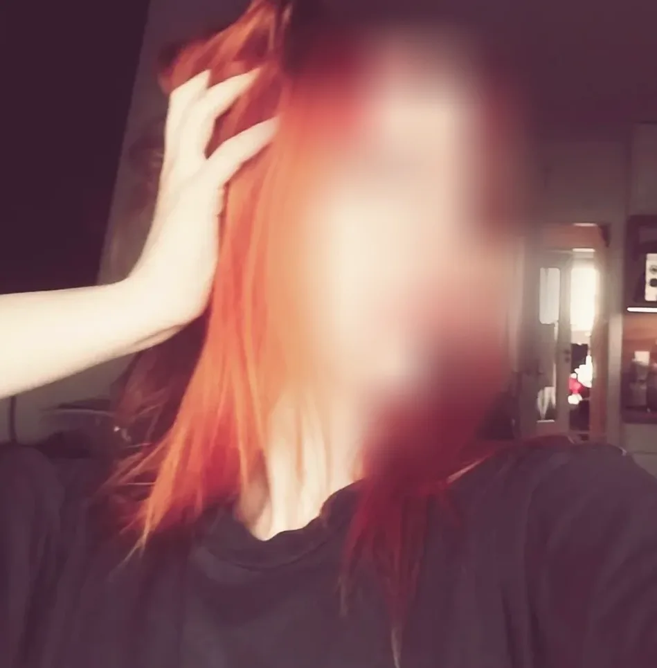 Christina, 19